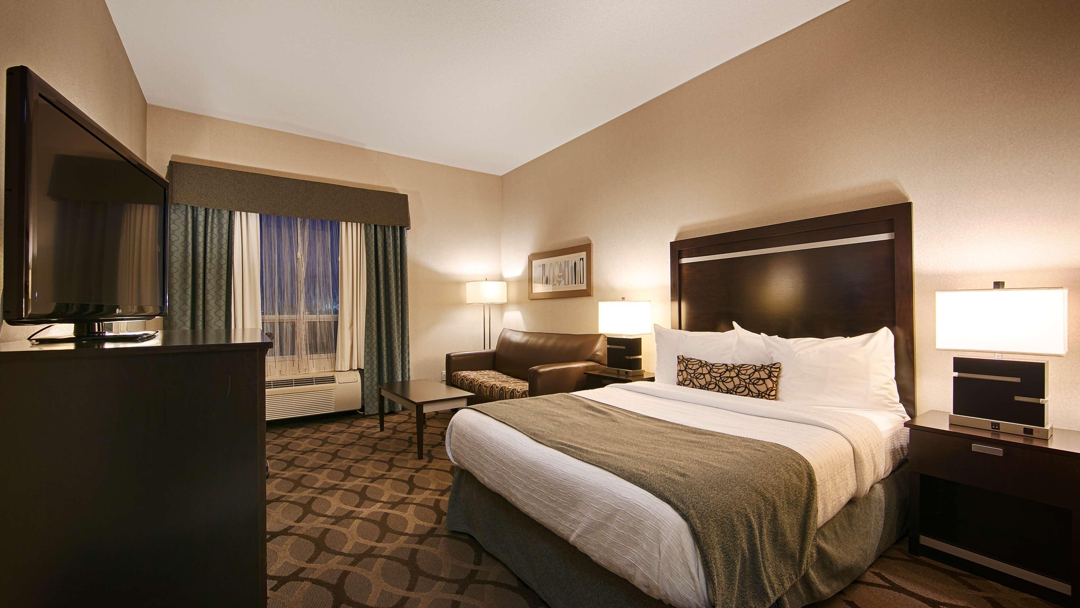 Best Western Plus Travel Hotel Toronto Airport Bagian luar foto