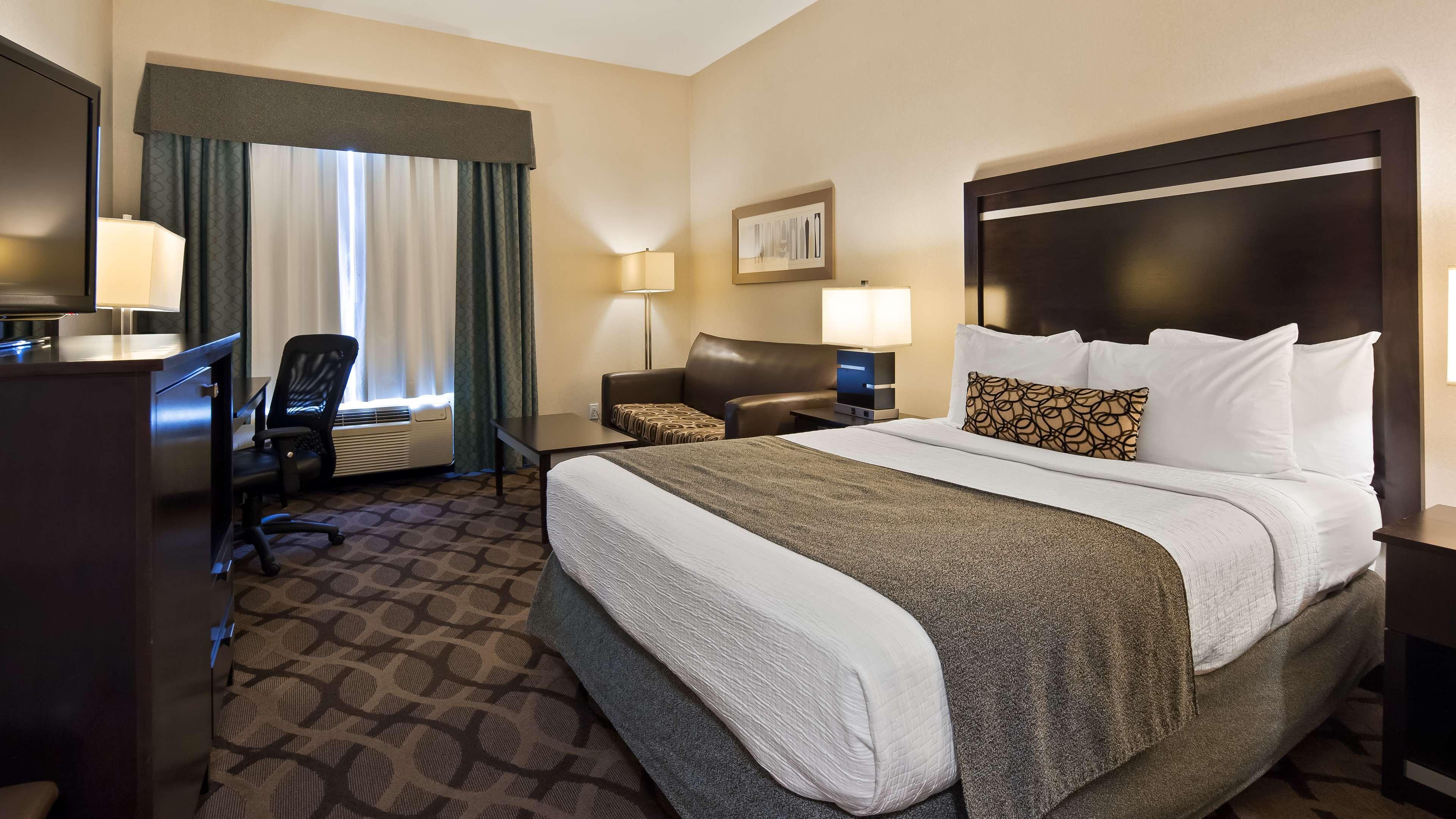 Best Western Plus Travel Hotel Toronto Airport Bagian luar foto